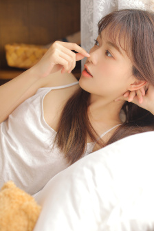 开局强吻裂口女